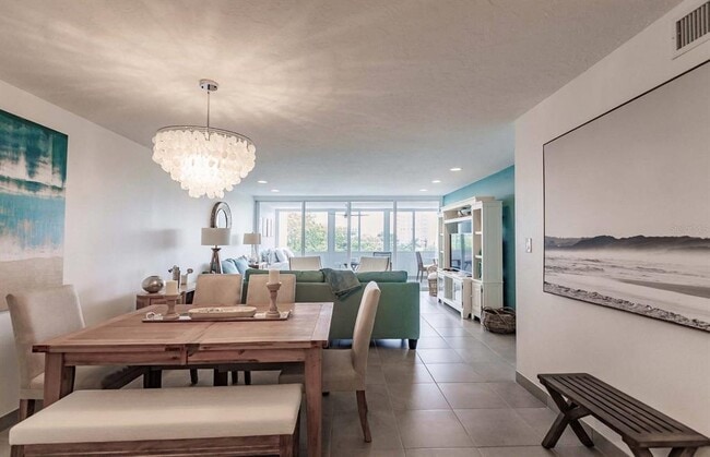 Foto del edificio - 1125 W Peppertree Dr