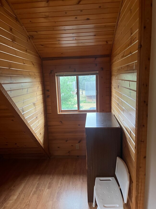 Building Photo - 615 Sandy Beach Ct