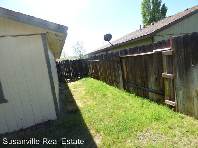 Foto del edificio - 3 br, 2 bath House - 550 Howard Ct - A