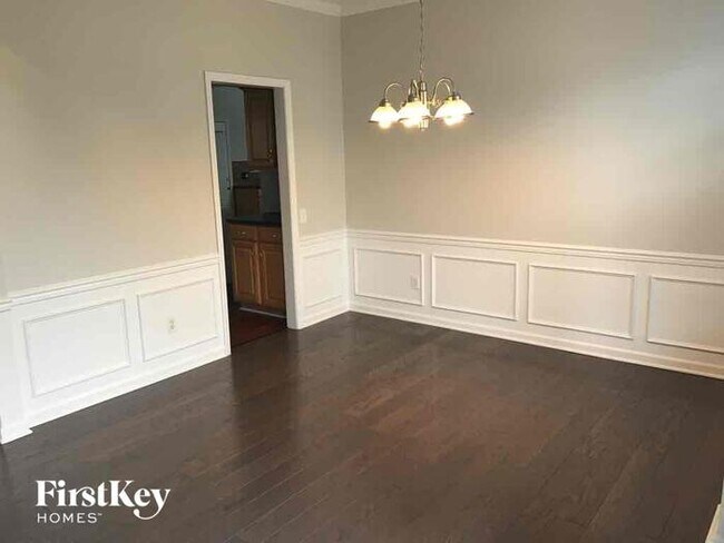 Building Photo - 6147 Creekview Ct