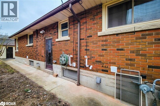 Photo du bâtiment - 81 W 25th St