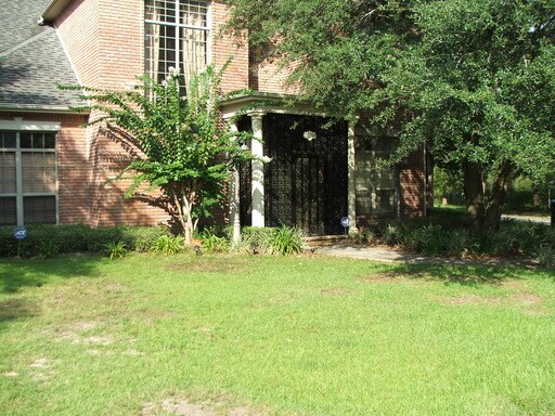 Primary Photo - 101 Old South Dr
