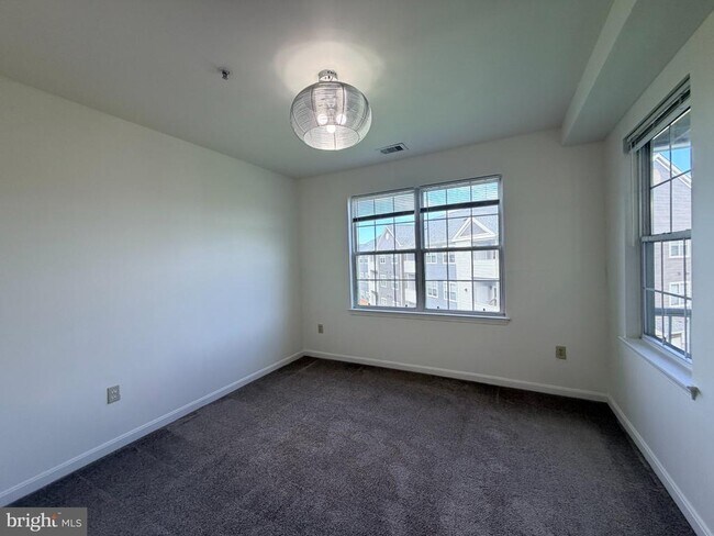 Foto del edificio - 306 Gatehouse Ln