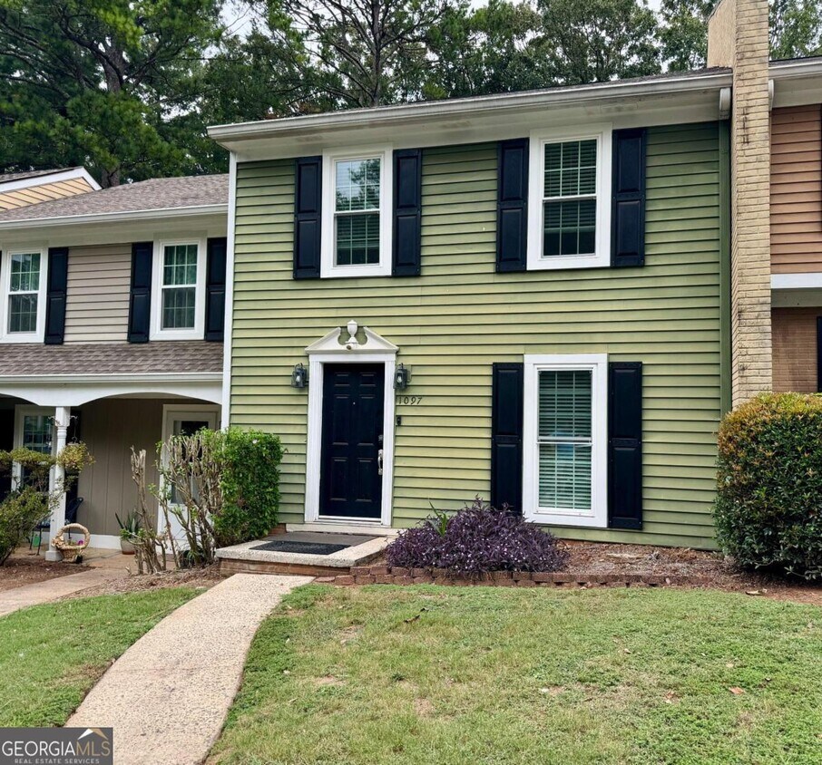 Primary Photo - 1097 New Haven Dr SW