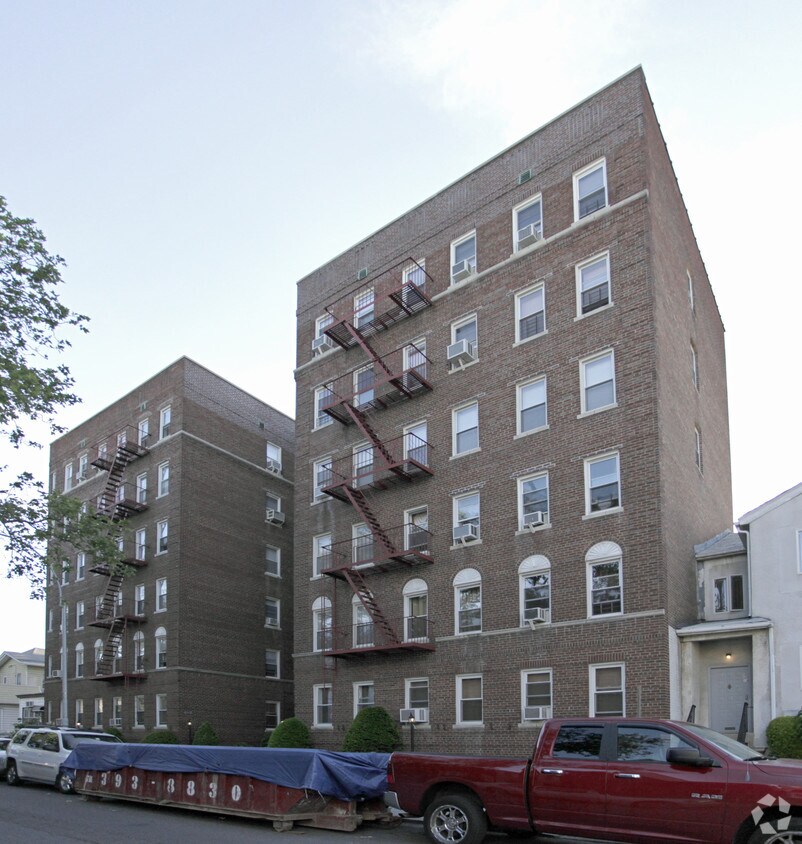 Lennard Realty Apartaments - Lennard Realty Apartments