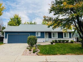 Building Photo - 4434 Sunknoll Dr
