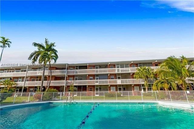 Building Photo - 161 NE 10th Ave