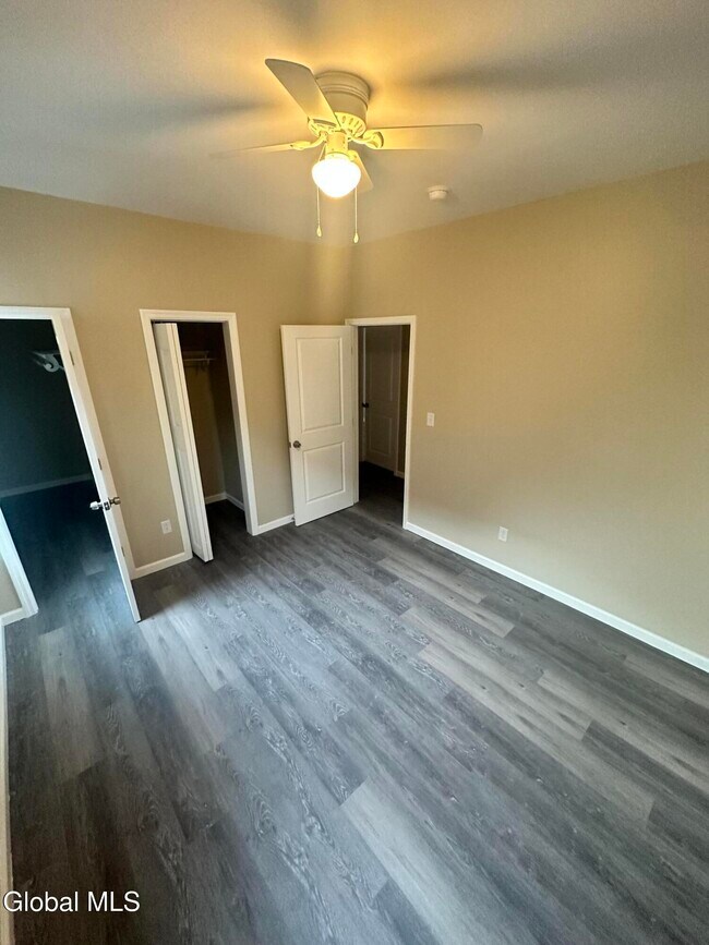 Foto del edificio - 22 Wilson Ave