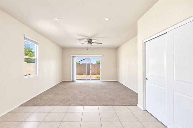 Building Photo - 1317 W Byrd Ave