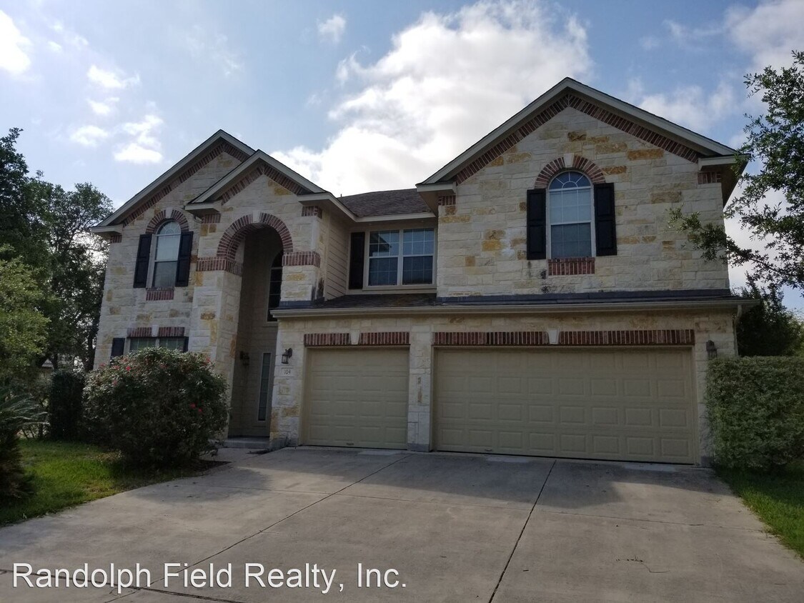 5 br, 3.5 bath House 104 MONTESA COURT House for Rent in Cibolo, TX