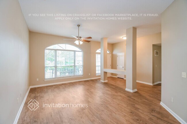 Foto del edificio - 12541 Ayrshire St E