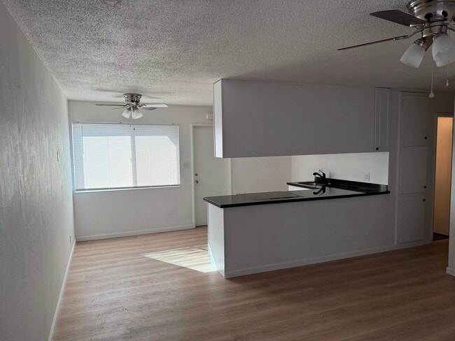 Building Photo - 1101 S Ham Ln