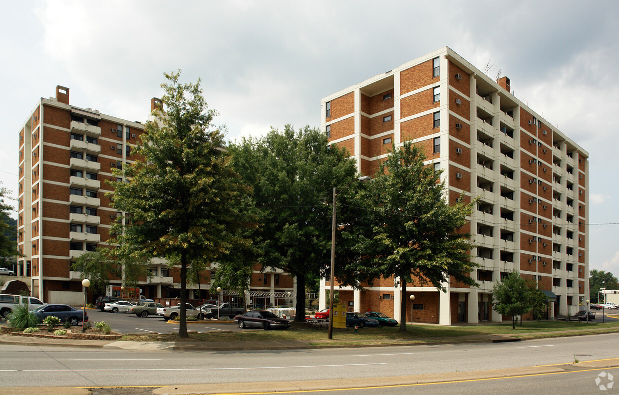 Building Photo - Scope Towers