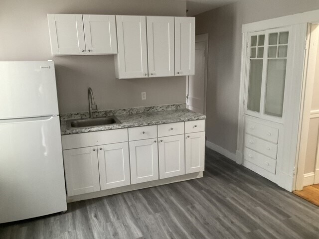 Building Photo - 3 Sutton St