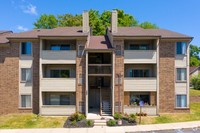 Building Photo - Parc Pointe Apartments