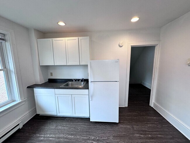 Foto del edificio - 2712 Woodlawn St