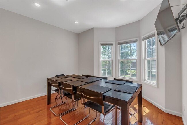 Foto del edificio - 1200 Half Moon Bay Dr