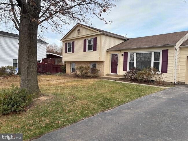 Building Photo - 2614 Armada St