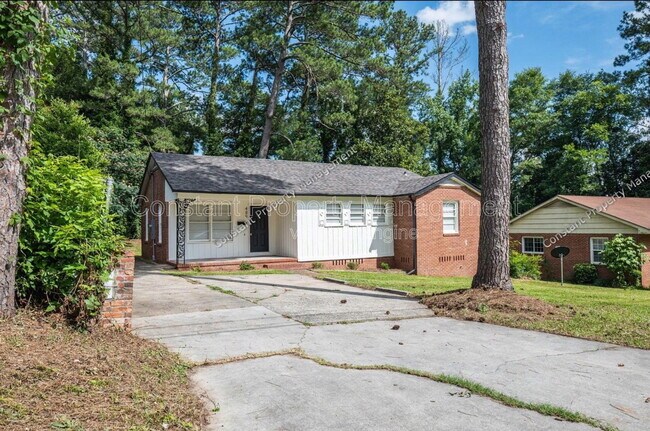 Foto del edificio - 489 Forest Ave