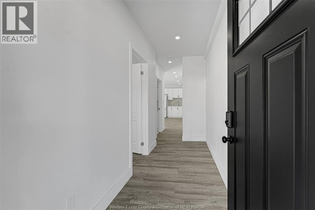 Building Photo - 409 HALL A