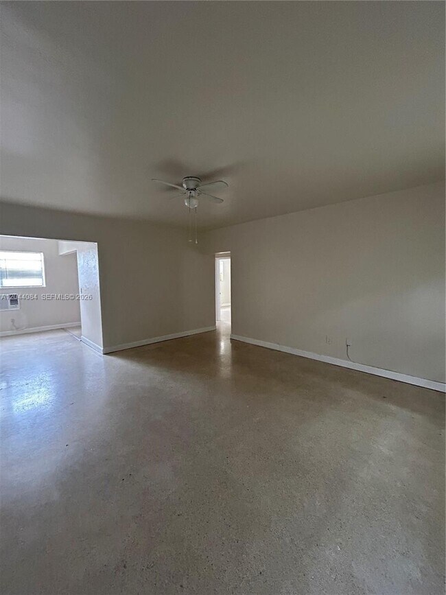 Foto del edificio - 730 83rd St