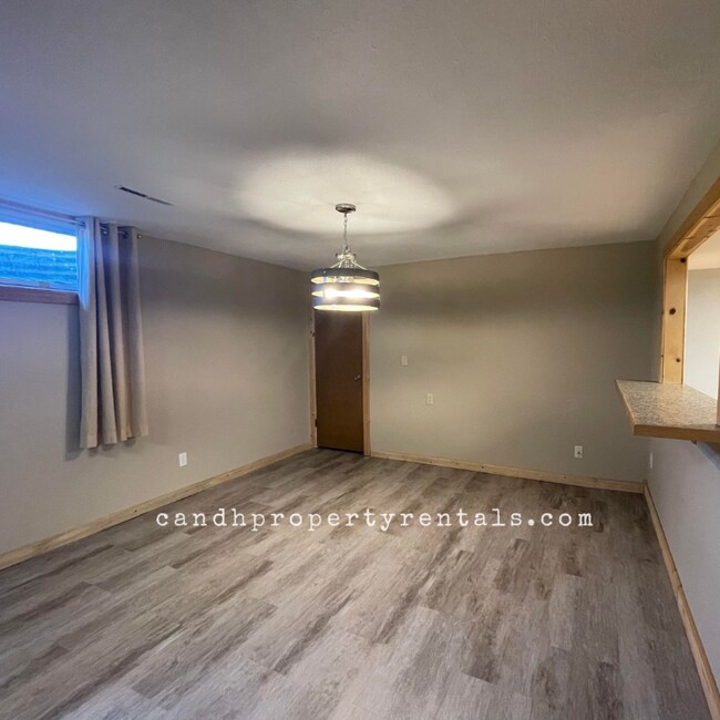 Foto del edificio - 316 19th St W