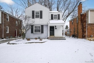 Building Photo - 13336 Balfour Ave