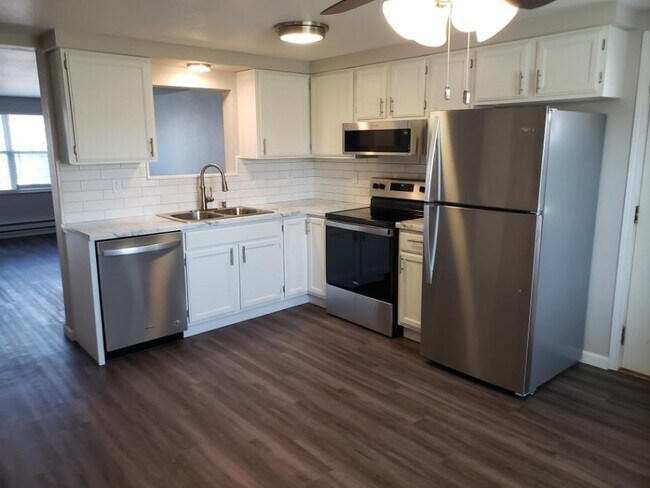 Foto del edificio - 1135 W South Park Ave