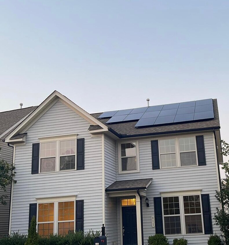 Foto principal - 811 Keystone Park Dr