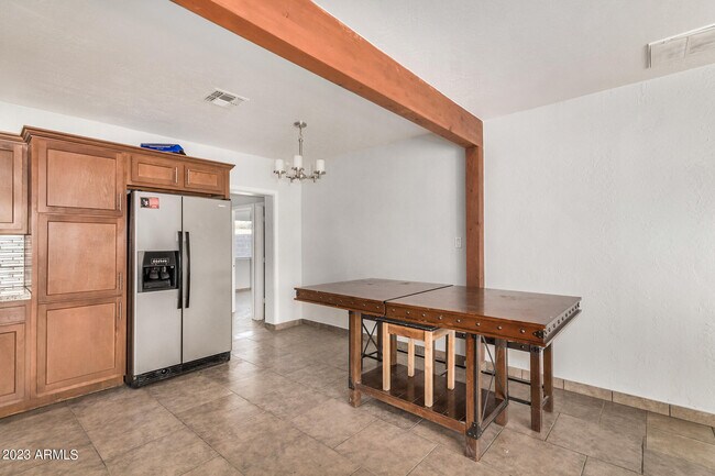 Building Photo - 5049 N 20th Ave