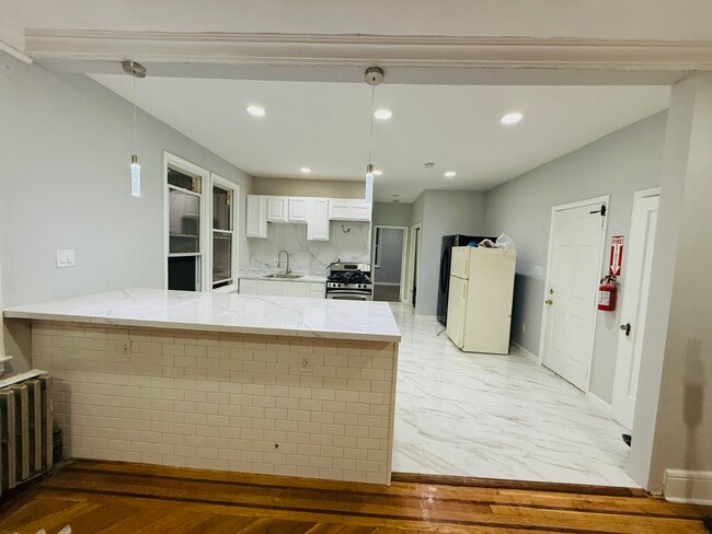 Kitchen - 15 Finlay Pl