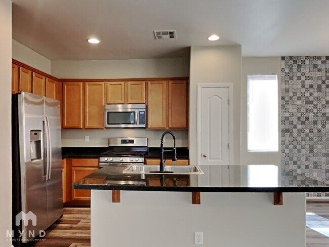 Foto del edificio - 8041 San Mateo St