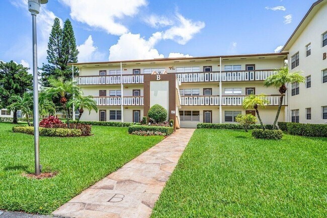 Foto del edificio - 74 Mansfield B