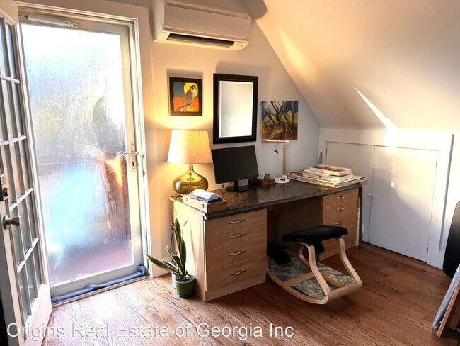 Building Photo - 1 br, 1 bath House - 644 Brownwood Ave SE ...