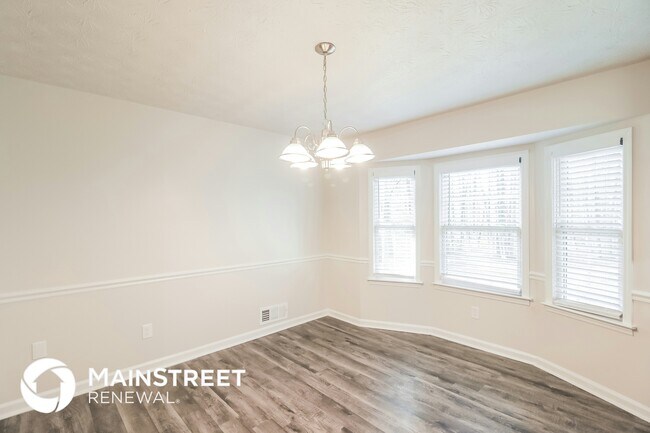 Building Photo - 632 Cloudland Dr