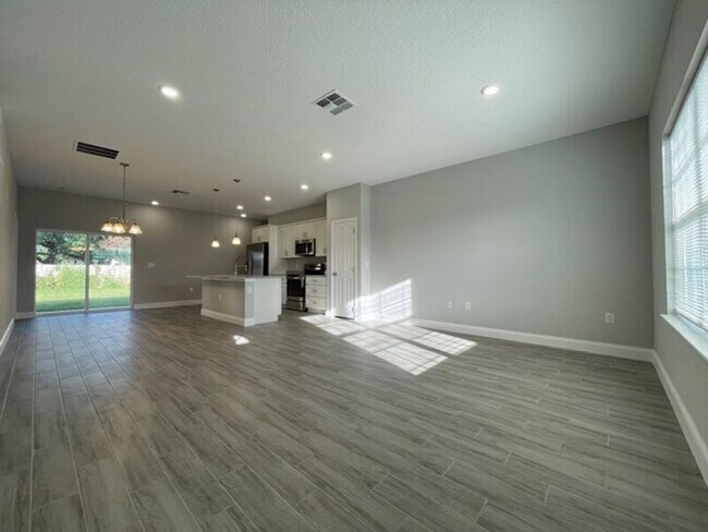 Building Photo - 1447 Swift Ct