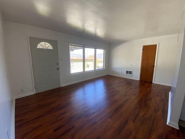 Foto del edificio - 2 Bedroom 1 Bath in The Dalles