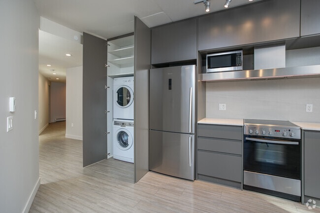 2 BDRM - The Duke