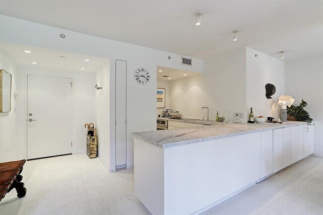 Foto del edificio - 2701 Westheimer Rd