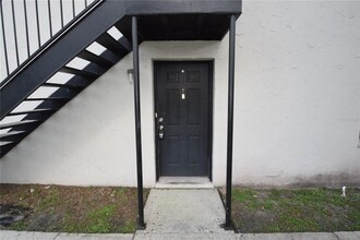 Building Photo - 1005 S New York Ave