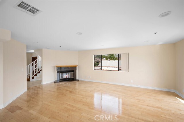 Building Photo - 1165 Linden Ave
