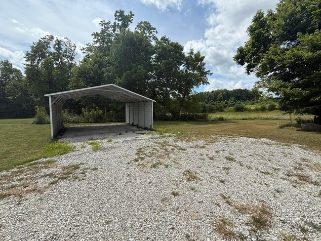 Building Photo - 1305 Lancaster-Kirkersville Rd NW