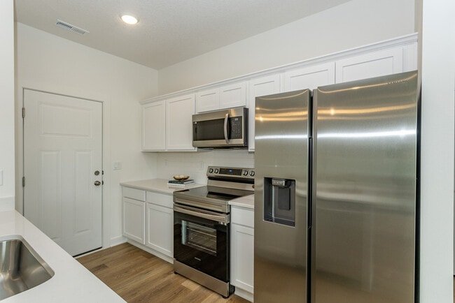 Foto del edificio - 3105 Bracken Pl