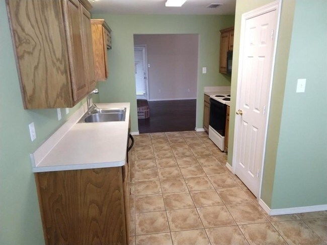 Building Photo - 5525 Alta Verde Cir
