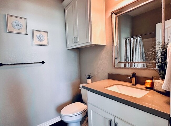 Photo - 6939 Halter Loop Apartment