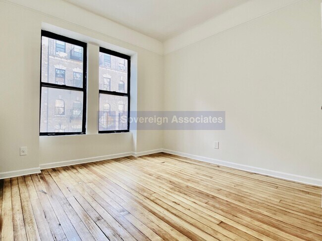 Foto del edificio - 209 W 108th St