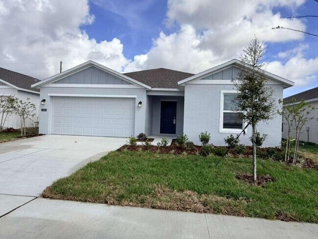 Foto del edificio - BRAND NEW home in beautiful Lake Wales