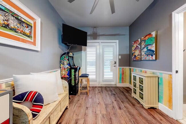 Foto del edificio - 607 Sand Key Dr