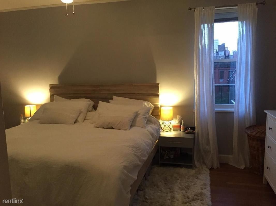 Foto del edificio - 425 E 72nd St