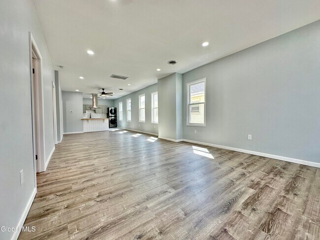 Foto del edificio - 37 High St